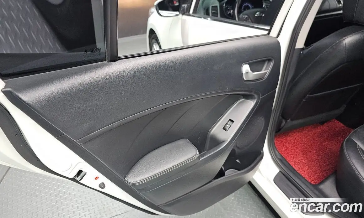 Kia K3 2015 1.6 автомат (гидро), фото 15 Kia K3 2015 1.6 автомат (гидро), фото 15