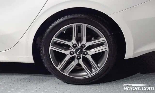 Kia K3 2018 1.6 автомат (гидро), миниатюра 7 Kia K3 2018 1.6 автомат (гидро), миниатюра 7