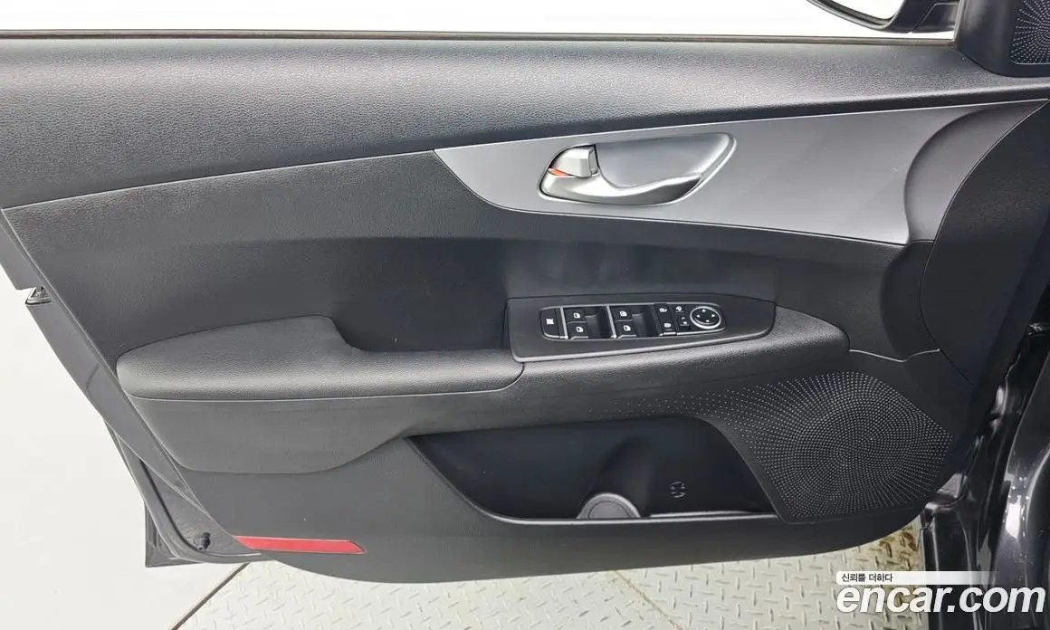 Kia K3 2021 1.6 автомат (гидро), фото 14