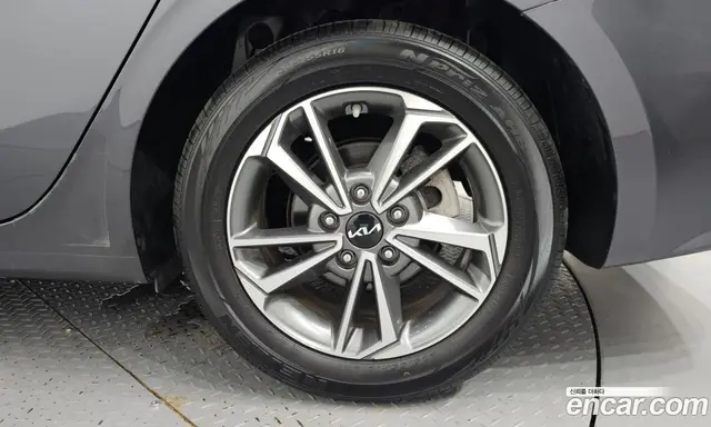 Kia K3 2021 1.6 автомат (гидро), миниатюра 7