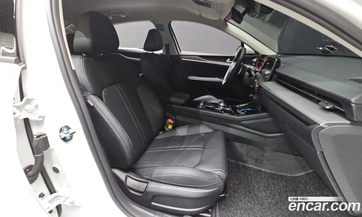 Kia K5 (Optima) 2026 2.0 автомат (гидро), фото 18 Kia K5 (Optima) 2026 2.0 автомат (гидро), фото 18