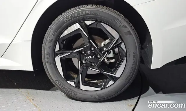Kia K5 (Optima) 2026 2.0 автомат (гидро), миниатюра 7 Kia K5 (Optima) 2026 2.0 автомат (гидро), миниатюра 7