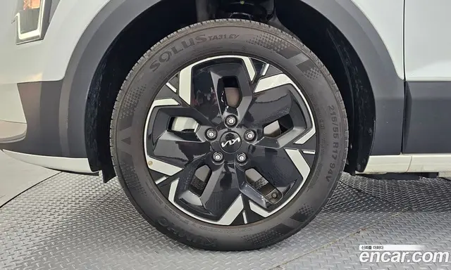 Kia Niro 2023 0.2 автомат (гидро), миниатюра 5 Kia Niro 2023 0.2 автомат (гидро), миниатюра 5