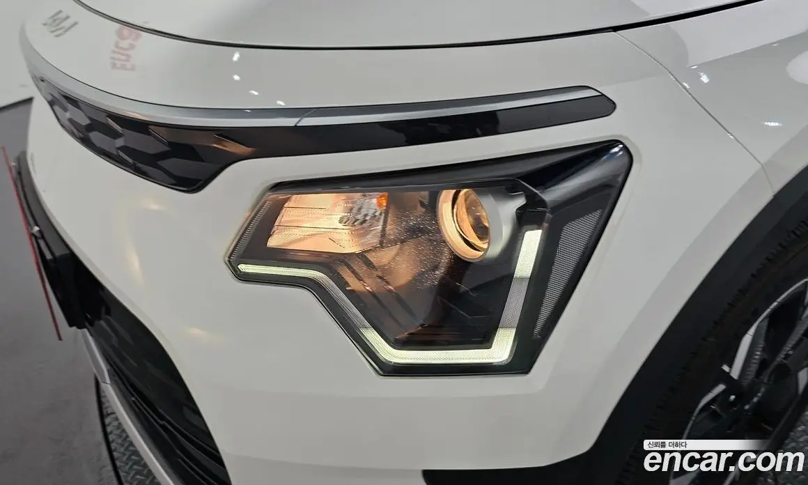 Kia Niro 2023 0.2 автомат (гидро), фото 8 Kia Niro 2023 0.2 автомат (гидро), фото 8