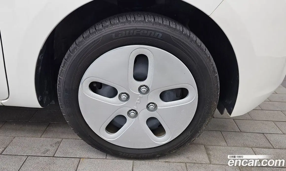 Kia Ray 2022 1.0 автомат (гидро), фото 7