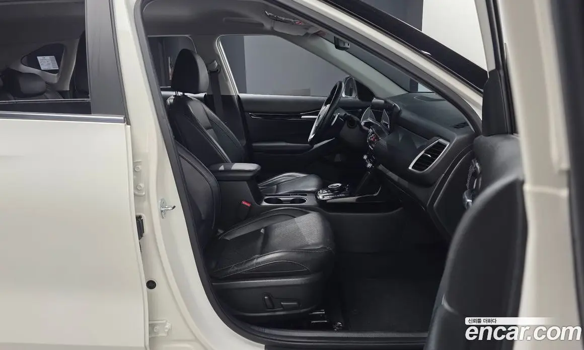 Kia Seltos 2023 1.6 автомат (гидро), фото 16 Kia Seltos 2023 1.6 автомат (гидро), фото 16