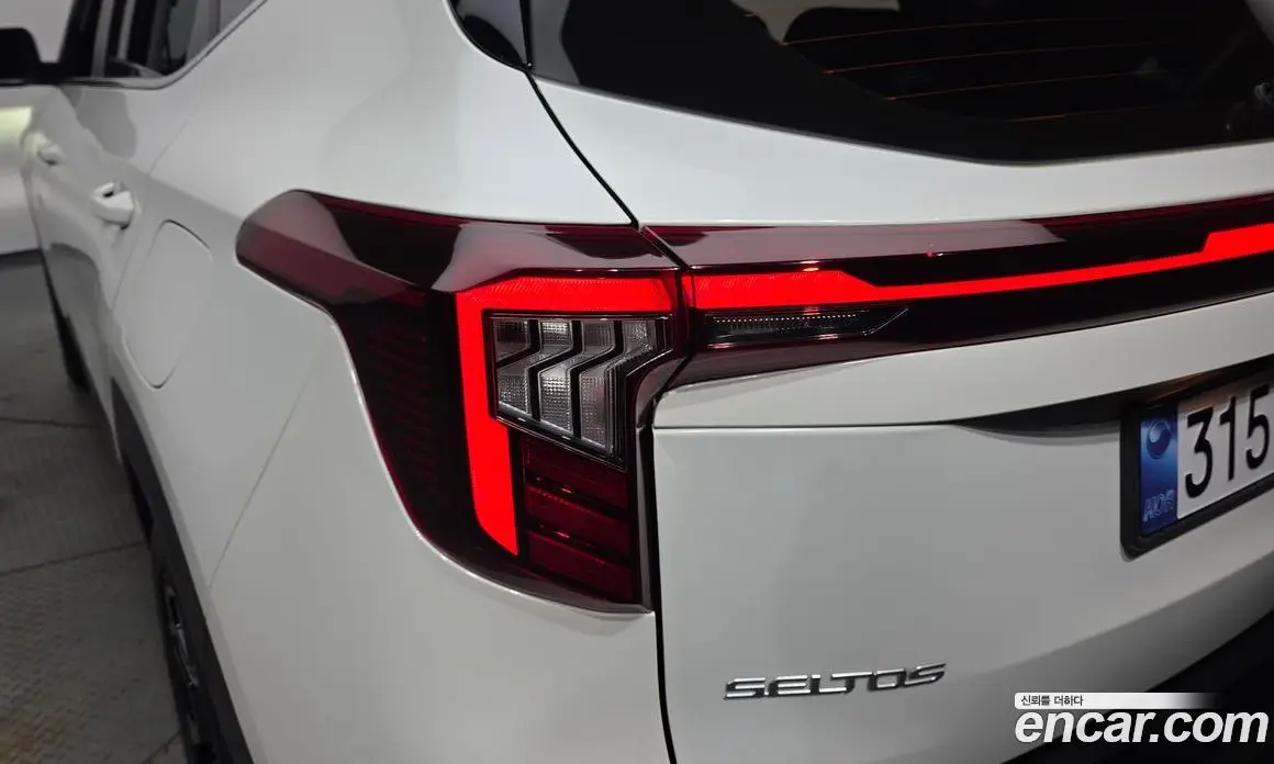 Kia Seltos 2023 1.6 автомат (гидро), фото 9 Kia Seltos 2023 1.6 автомат (гидро), фото 9