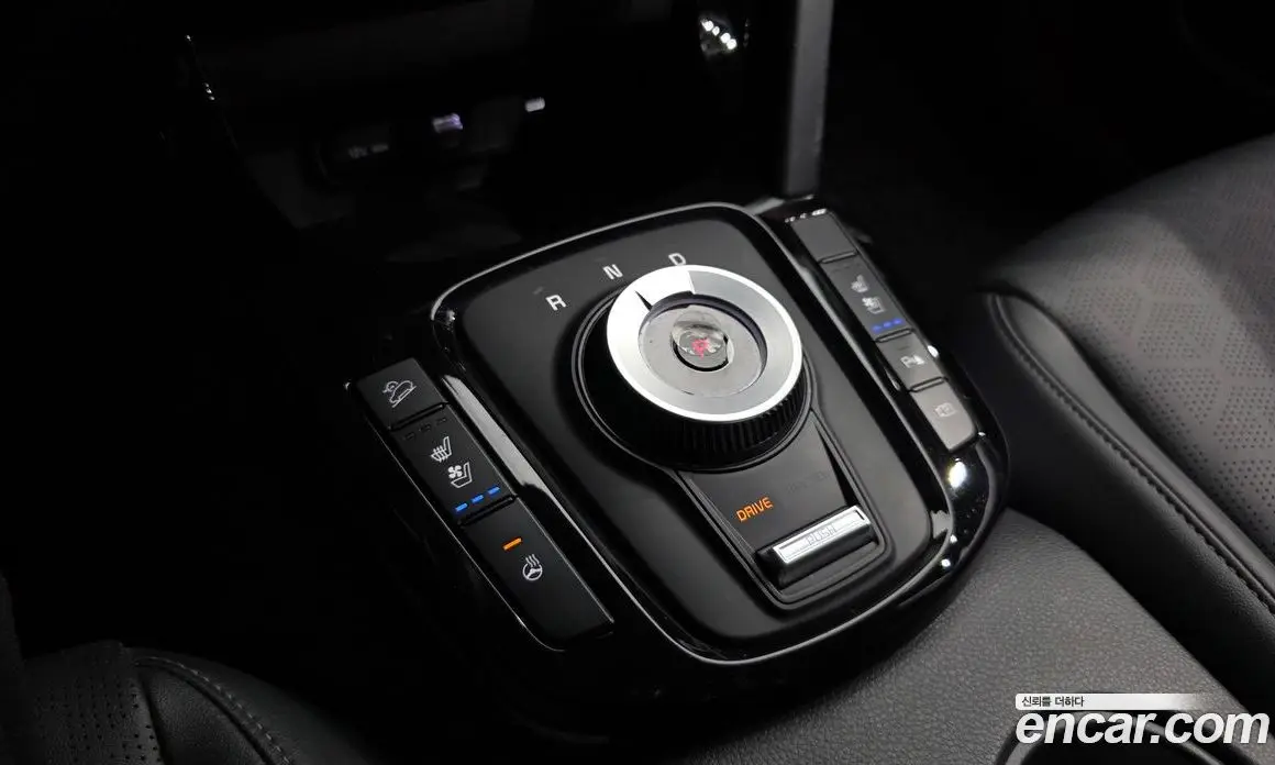 Kia Seltos 2024 1.6 автомат (гидро), фото 12 Kia Seltos 2024 1.6 автомат (гидро), фото 12