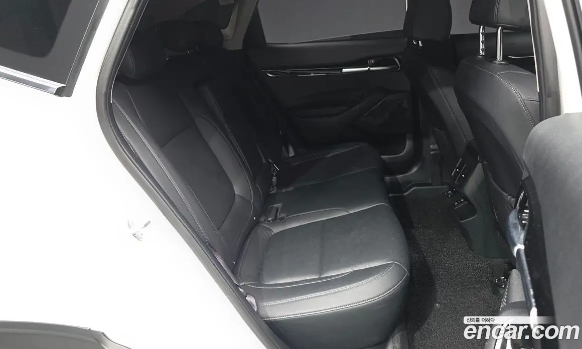 Kia Seltos 2024 1.6 автомат (гидро), фото 18 Kia Seltos 2024 1.6 автомат (гидро), фото 18