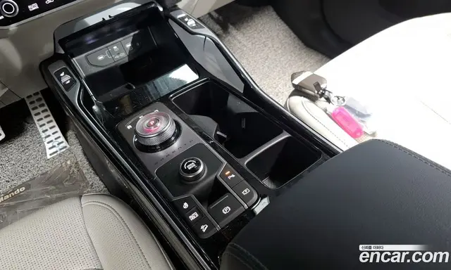 Kia Sorento 2024 1.6 автомат (гидро), миниатюра 11 Kia Sorento 2024 1.6 автомат (гидро), миниатюра 11