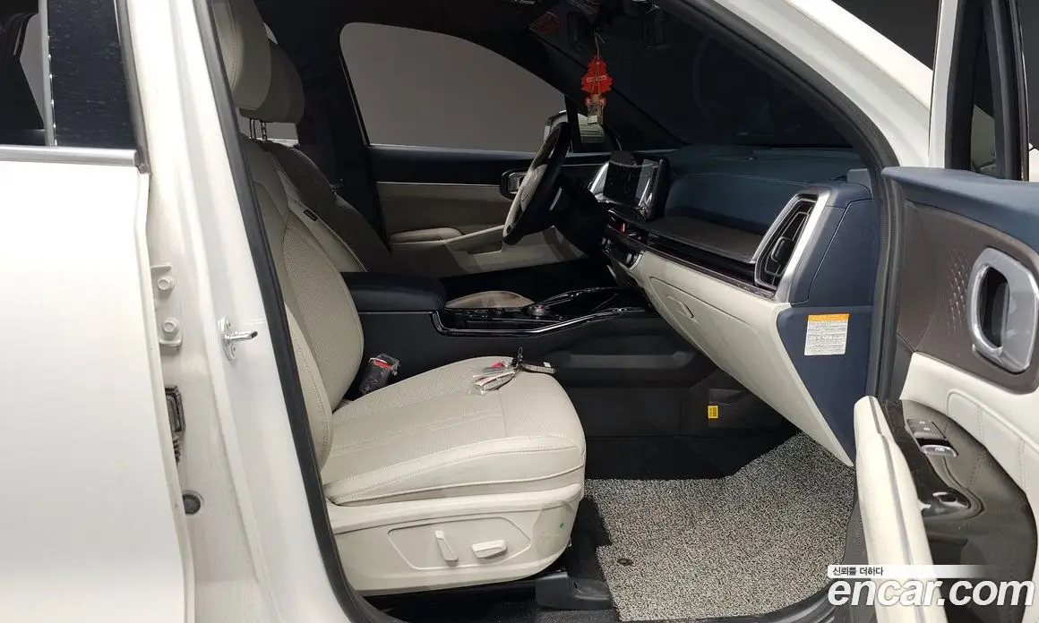 Kia Sorento 2024 1.6 автомат (гидро), фото 12 Kia Sorento 2024 1.6 автомат (гидро), фото 12