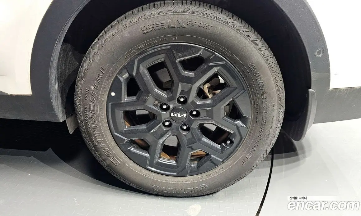Kia Sorento 2024 1.6 автомат (гидро), фото 6 Kia Sorento 2024 1.6 автомат (гидро), фото 6