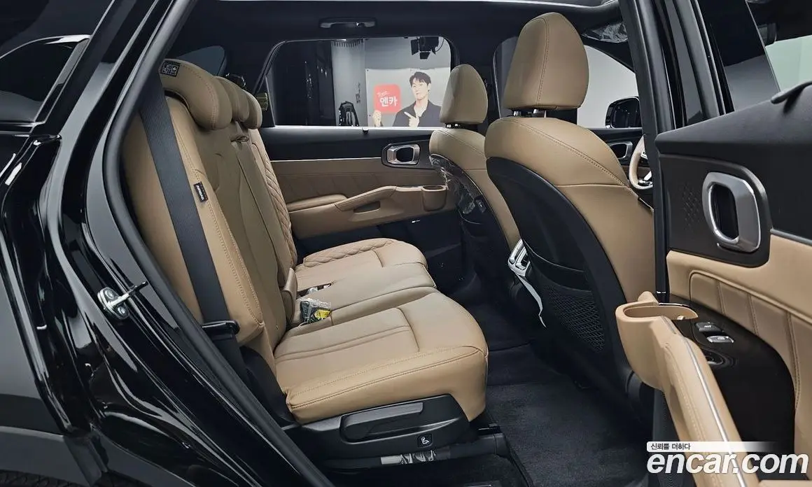 Kia Sorento 2025 1.6 автомат (гидро), фото 16 Kia Sorento 2025 1.6 автомат (гидро), фото 16