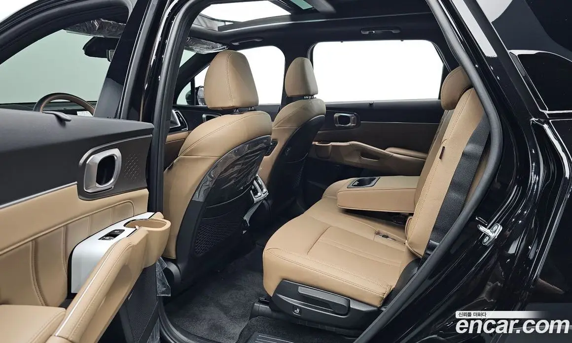 Kia Sorento 2025 1.6 автомат (гидро), фото 17 Kia Sorento 2025 1.6 автомат (гидро), фото 17
