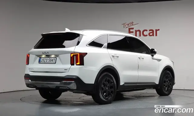 Kia Sorento, 2025, 6 681 км