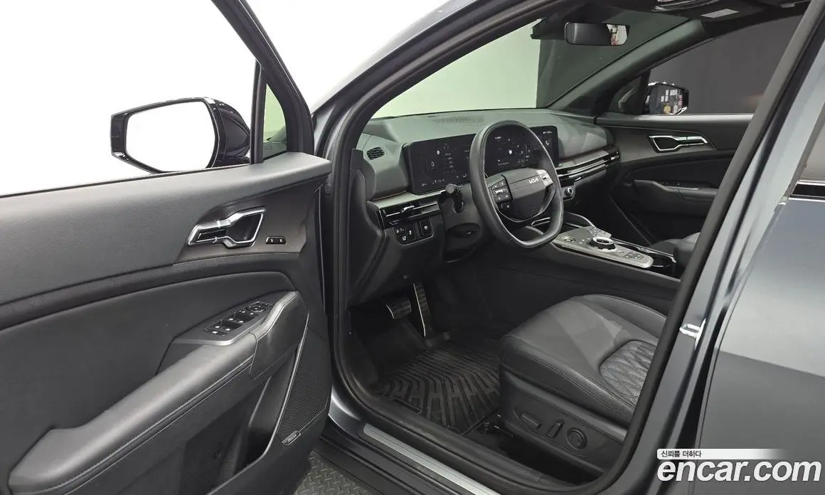 Kia Sportage 2025 1.6 автомат (гидро), фото 13 Kia Sportage 2025 1.6 автомат (гидро), фото 13