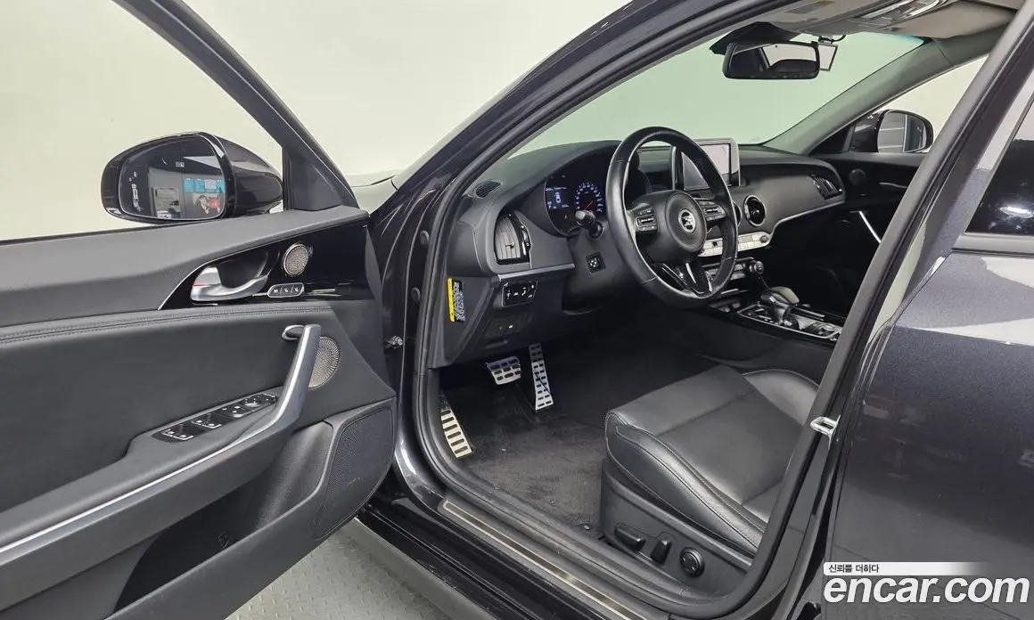 Kia Stinger 2018 2.0 автомат (гидро), фото 12