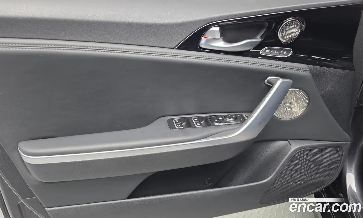 Kia Stinger 2018 2.0 автомат (гидро), фото 13
