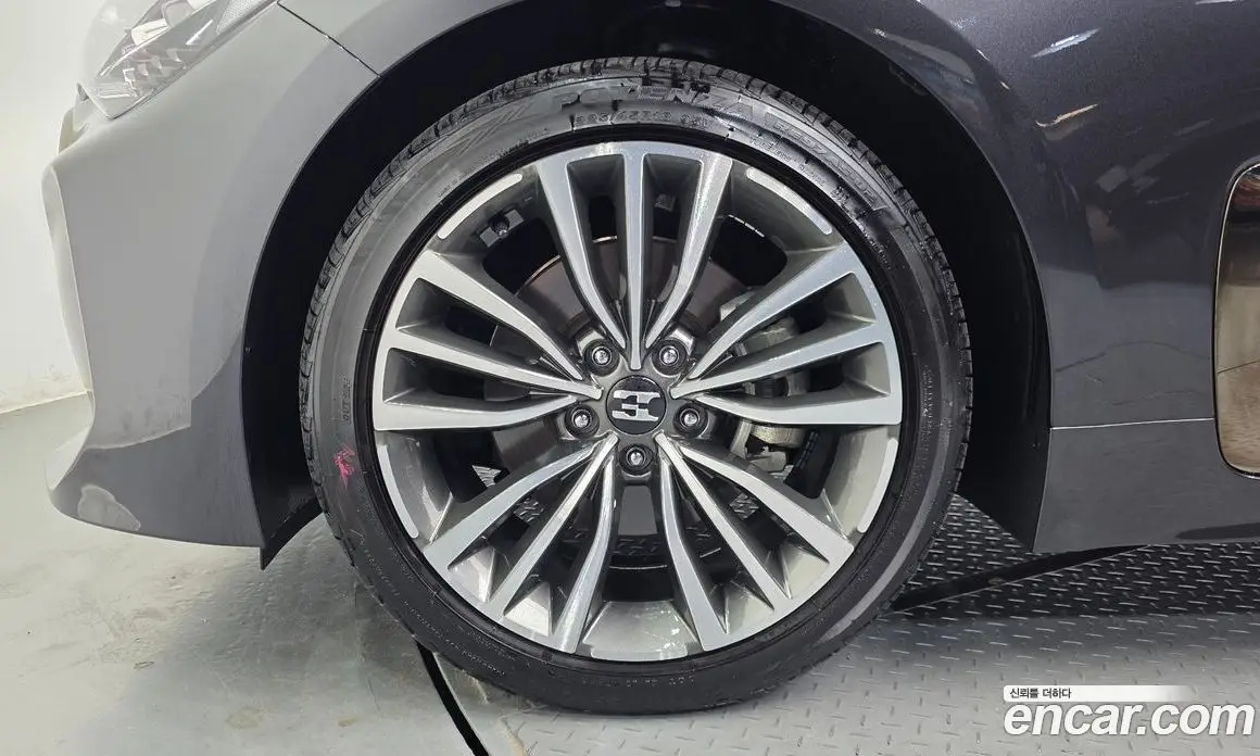 Kia Stinger 2018 2.0 автомат (гидро), фото 4