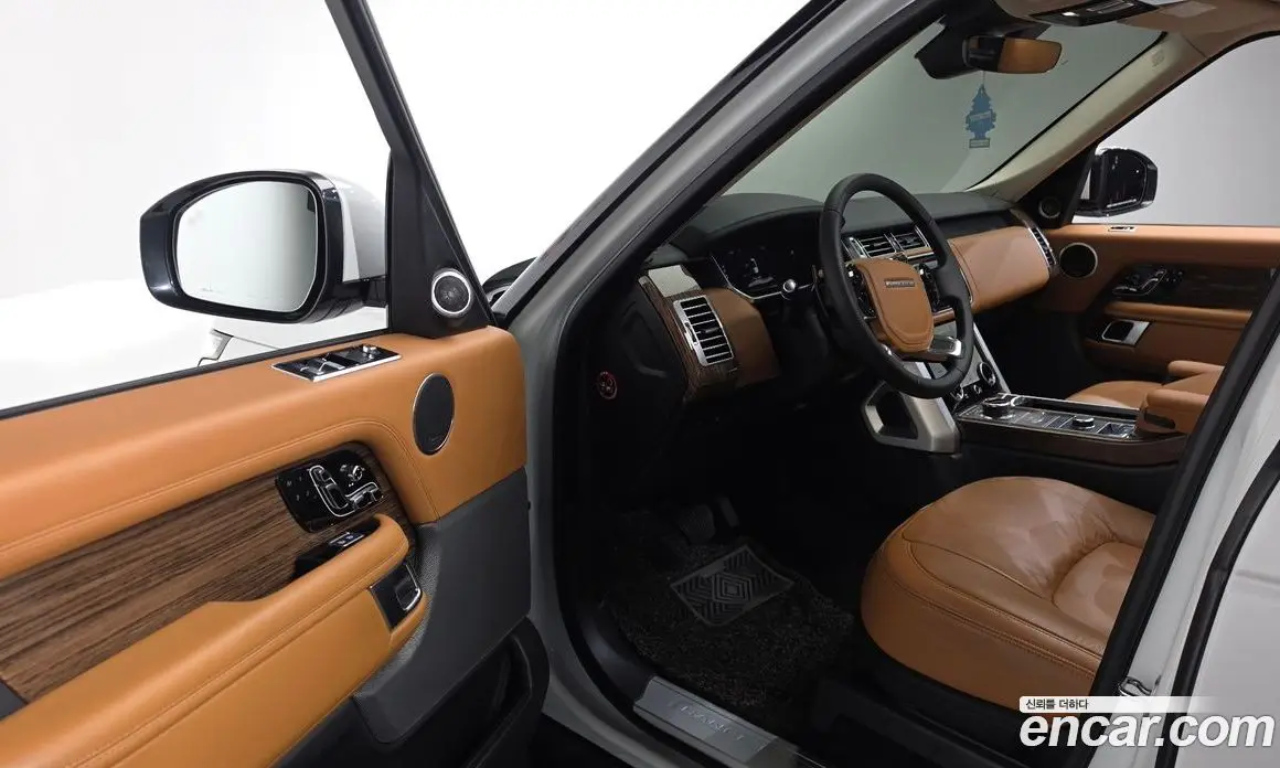 Land Rover Range Rover 2021 3.0 автомат (гидро), фото 12 Land Rover Range Rover 2021 3.0 автомат (гидро), фото 12