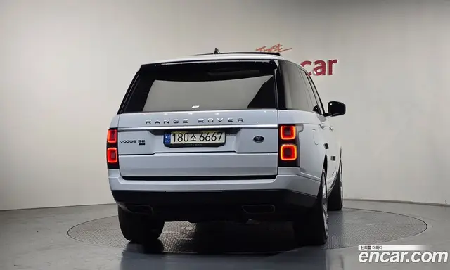 Land Rover Range Rover 2021 3.0 автомат (гидро), миниатюра 3 Land Rover Range Rover 2021 3.0 автомат (гидро), миниатюра 3