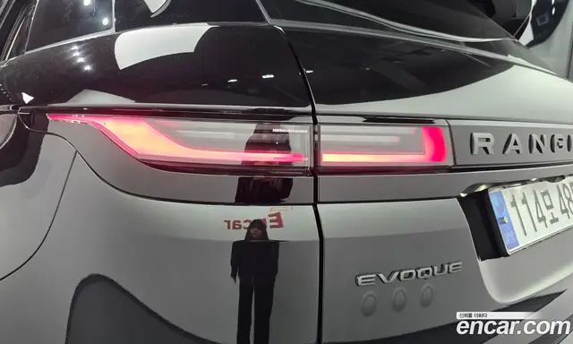 Land Rover Range Rover Evoque 2024 2.0 автомат (гидро), миниатюра 9