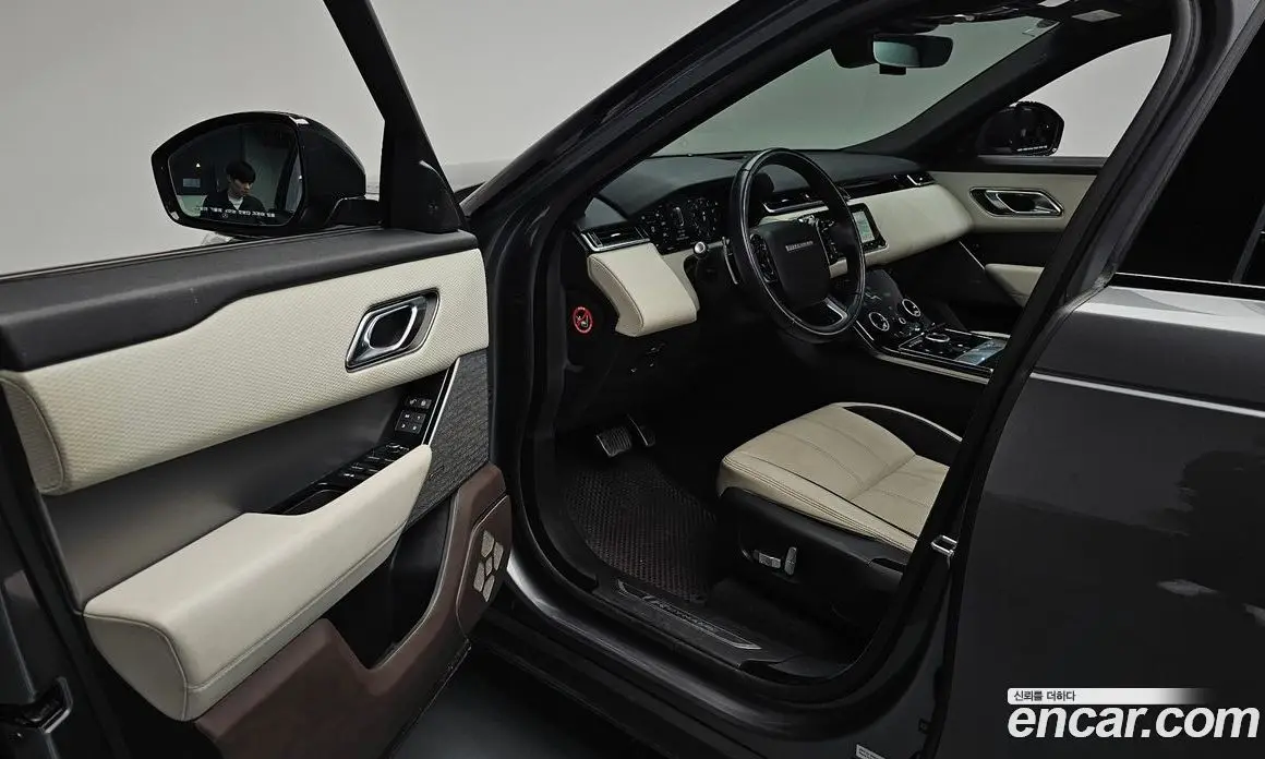 Land Rover Range Rover Velar 2017 3.0 автомат (гидро), фото 12