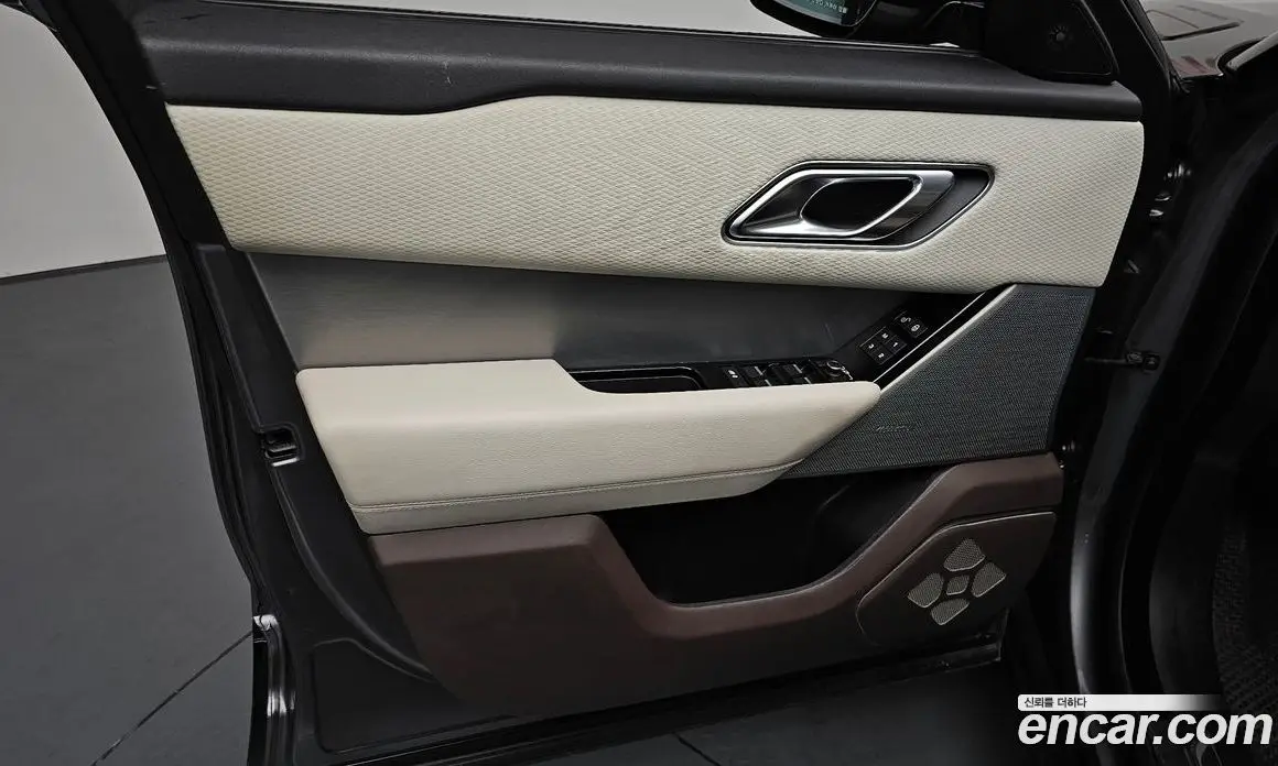 Land Rover Range Rover Velar 2017 3.0 автомат (гидро), фото 13