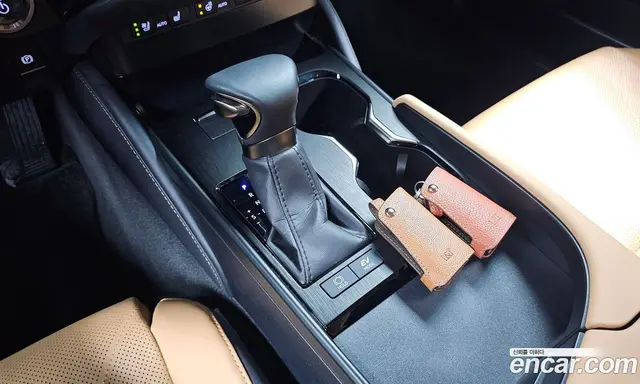 Lexus ES 2023 2.5 автомат (гидро), миниатюра 11