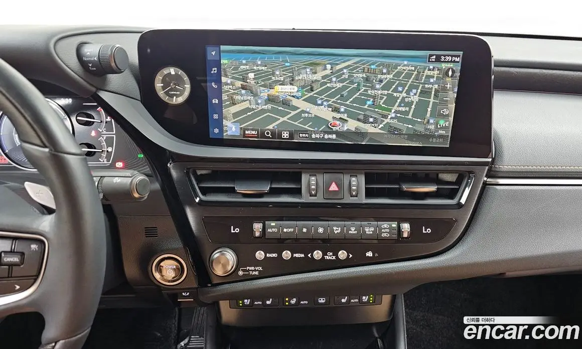 Lexus ES 2023 2.5 автомат (гидро), фото 17