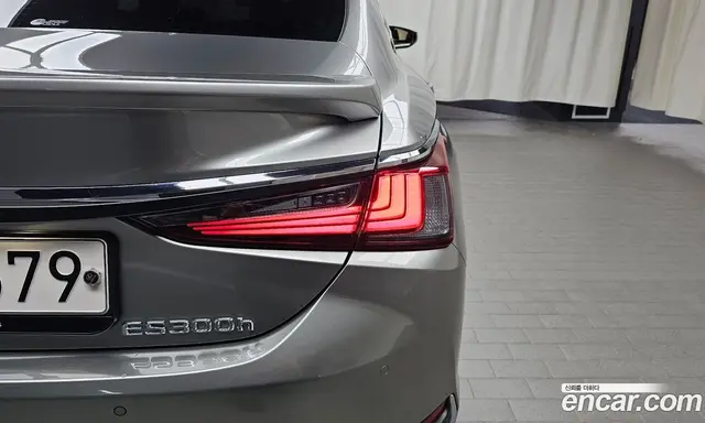 Lexus ES 2023 2.5 автомат (гидро), миниатюра 8