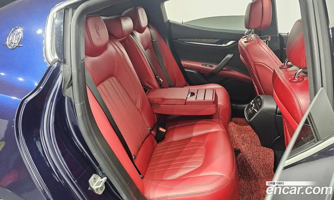 Maserati Ghibli 2018 3.0 автомат (гидро), фото 17 Maserati Ghibli 2018 3.0 автомат (гидро), фото 17