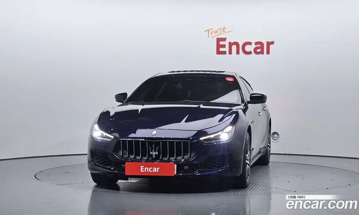 Maserati Ghibli 2018 3.0 автомат (гидро), фото 3 Maserati Ghibli 2018 3.0 автомат (гидро), фото 3