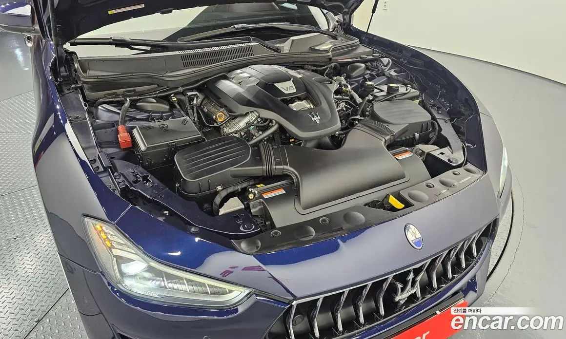 Maserati Ghibli 2018 3.0 автомат (гидро), фото 6 Maserati Ghibli 2018 3.0 автомат (гидро), фото 6