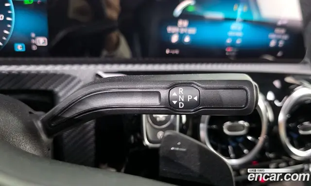 Mercedes-Benz A-Class 2019 2.0 автомат (гидро), миниатюра 12