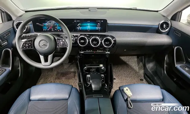 Mercedes-Benz A-Class 2019 2.0 автомат (гидро), миниатюра 10