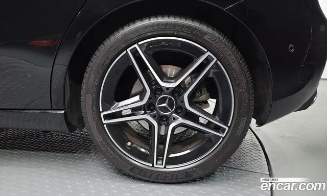 Mercedes-Benz A-Class 2021 2.0 автомат (гидро), миниатюра 6