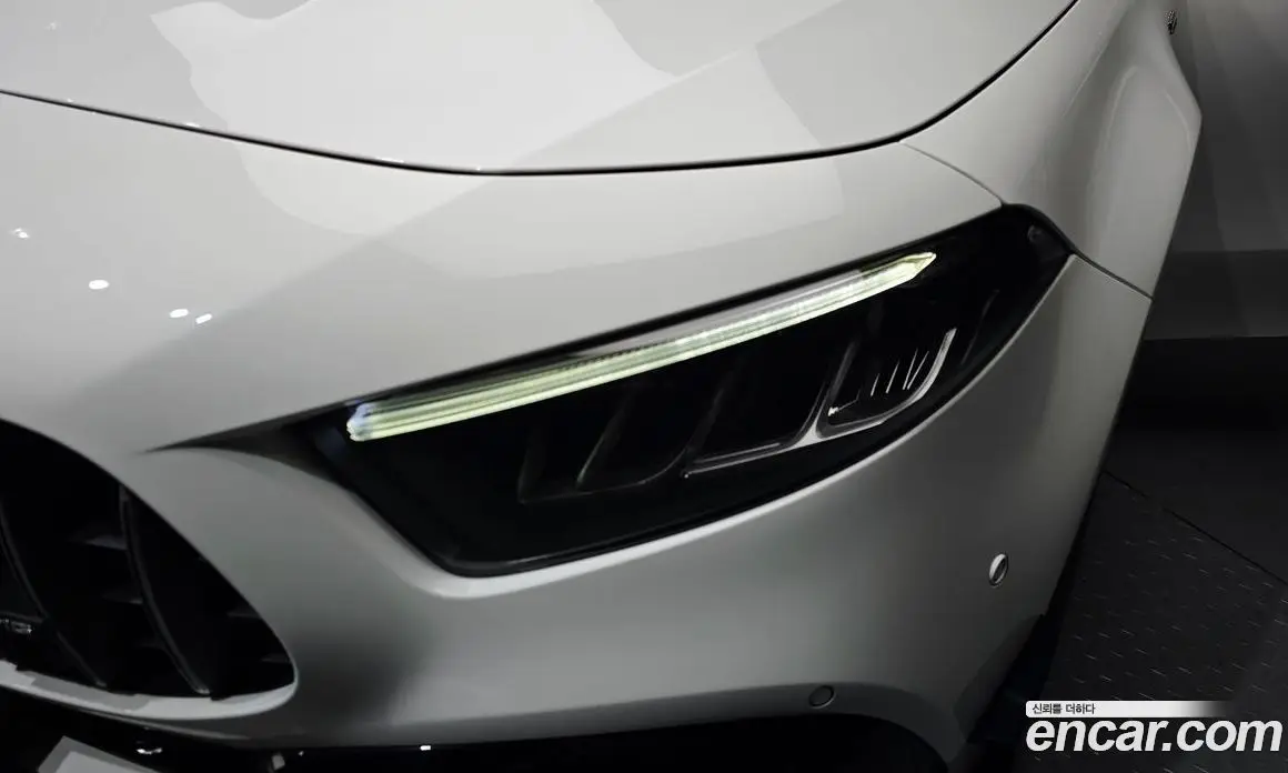 Mercedes-Benz A-Class 2025 2.0 автомат (гидро), фото 8