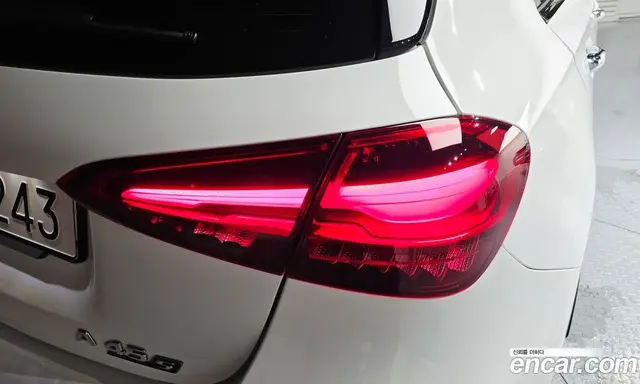 Mercedes-Benz A-Class 2025 2.0 автомат (гидро), миниатюра 9