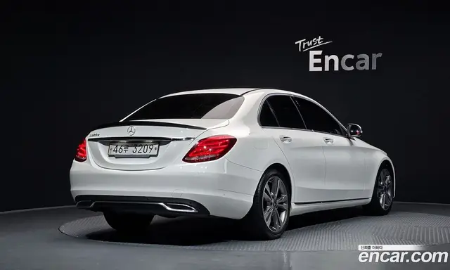 Mercedes-Benz C-Class 2018 2.1 автомат (гидро), миниатюра 2 Mercedes-Benz C-Class 2018 2.1 автомат (гидро), миниатюра 2