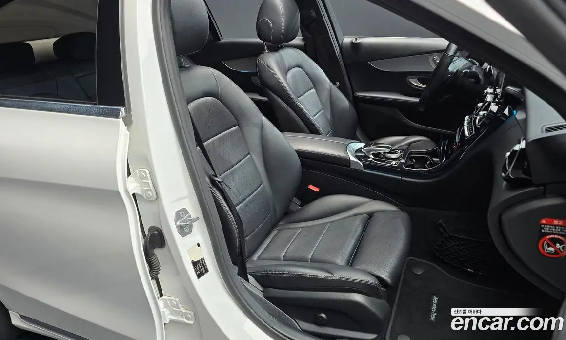 Mercedes-Benz C-Class 2018 2.1 автомат (гидро), фото 16 Mercedes-Benz C-Class 2018 2.1 автомат (гидро), фото 16