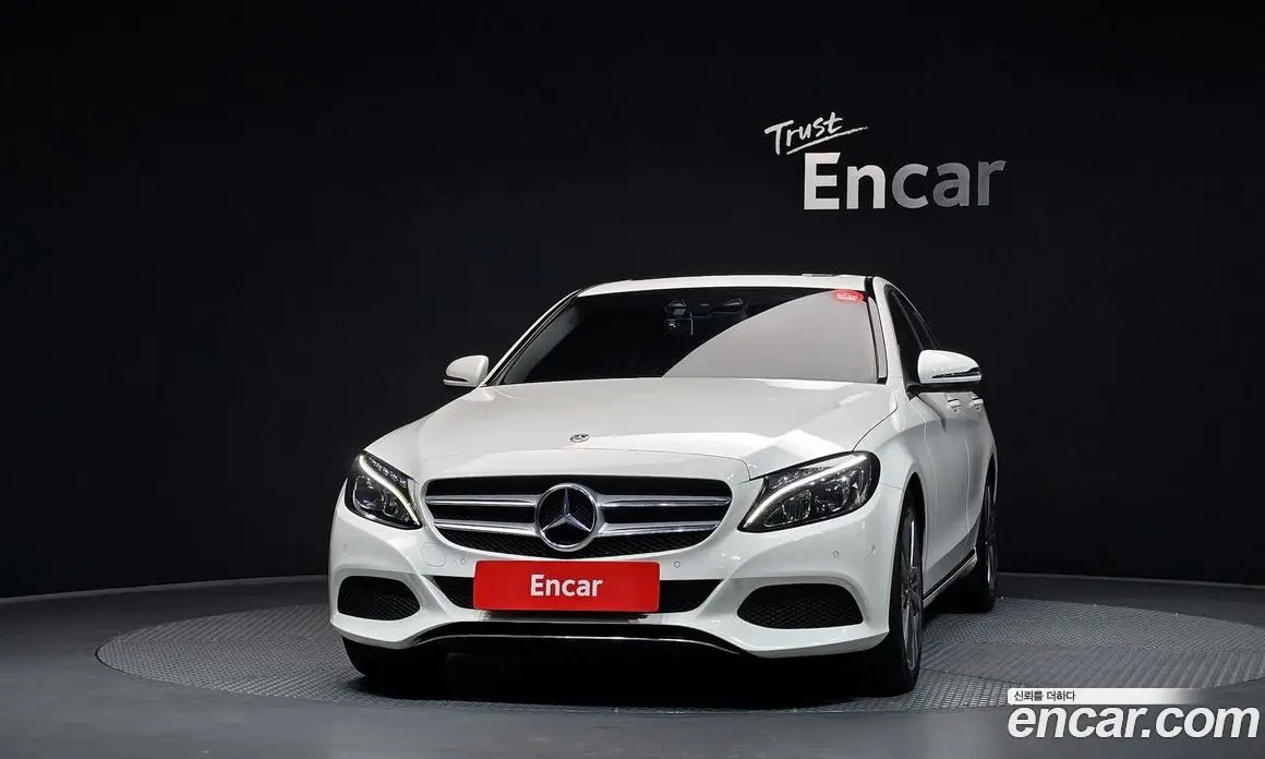 Mercedes-Benz C-Class 2018 2.1 автомат (гидро), фото 3 Mercedes-Benz C-Class 2018 2.1 автомат (гидро), фото 3