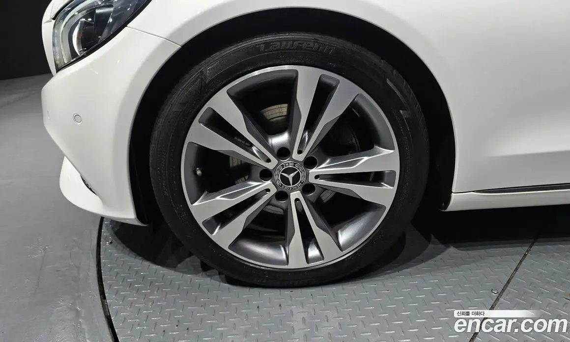 Mercedes-Benz C-Class 2018 2.1 автомат (гидро), фото 5 Mercedes-Benz C-Class 2018 2.1 автомат (гидро), фото 5