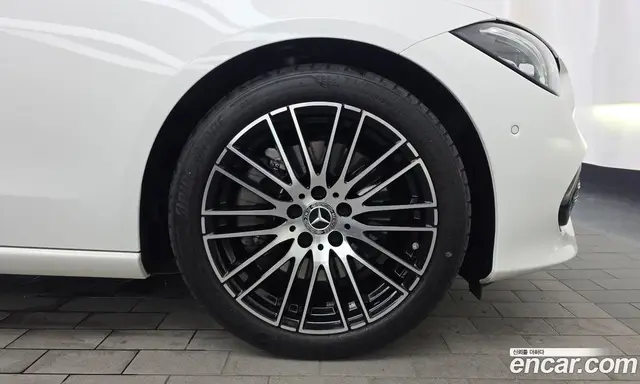 Mercedes-Benz C-Class 2024 2.0 автомат (гидро), миниатюра 7 Mercedes-Benz C-Class 2024 2.0 автомат (гидро), миниатюра 7