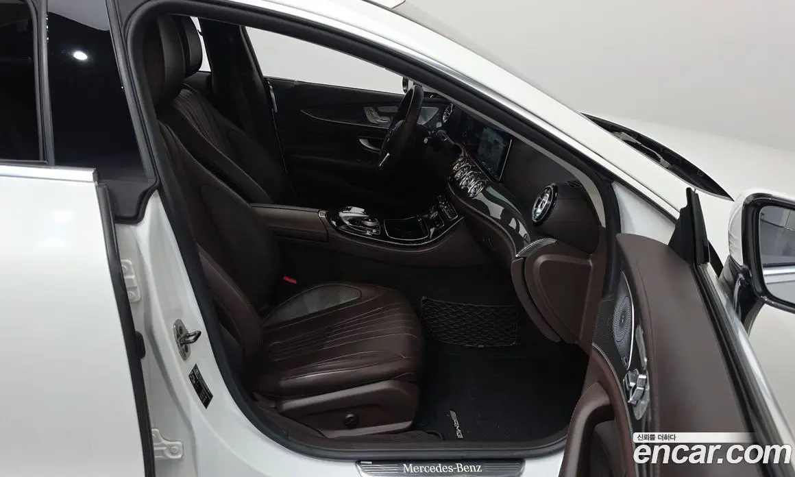 Mercedes-Benz CLS-Class 2019 2.9 автомат (гидро), фото 16 Mercedes-Benz CLS-Class 2019 2.9 автомат (гидро), фото 16