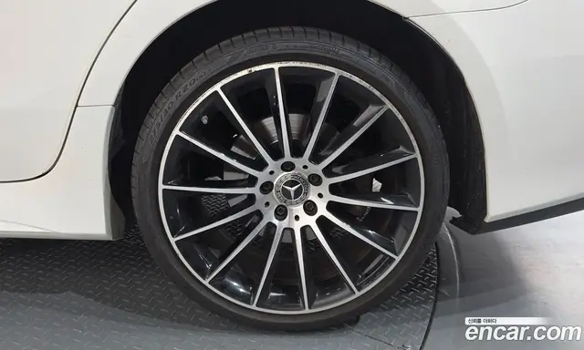 Mercedes-Benz CLS-Class 2019 2.9 автомат (гидро), миниатюра 7 Mercedes-Benz CLS-Class 2019 2.9 автомат (гидро), миниатюра 7