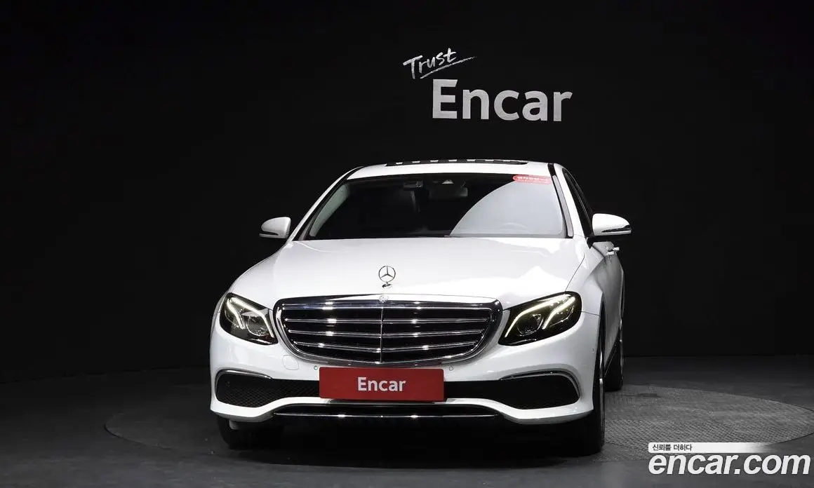 Mercedes-Benz E-Class 2016 1.9 автомат (гидро), фото 2 Mercedes-Benz E-Class 2016 1.9 автомат (гидро), фото 2