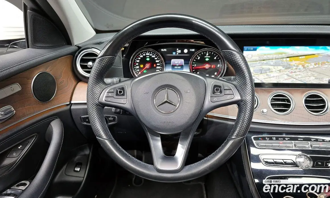 Mercedes-Benz E-Class 2016 1.9 автомат (гидро), фото 18 Mercedes-Benz E-Class 2016 1.9 автомат (гидро), фото 18