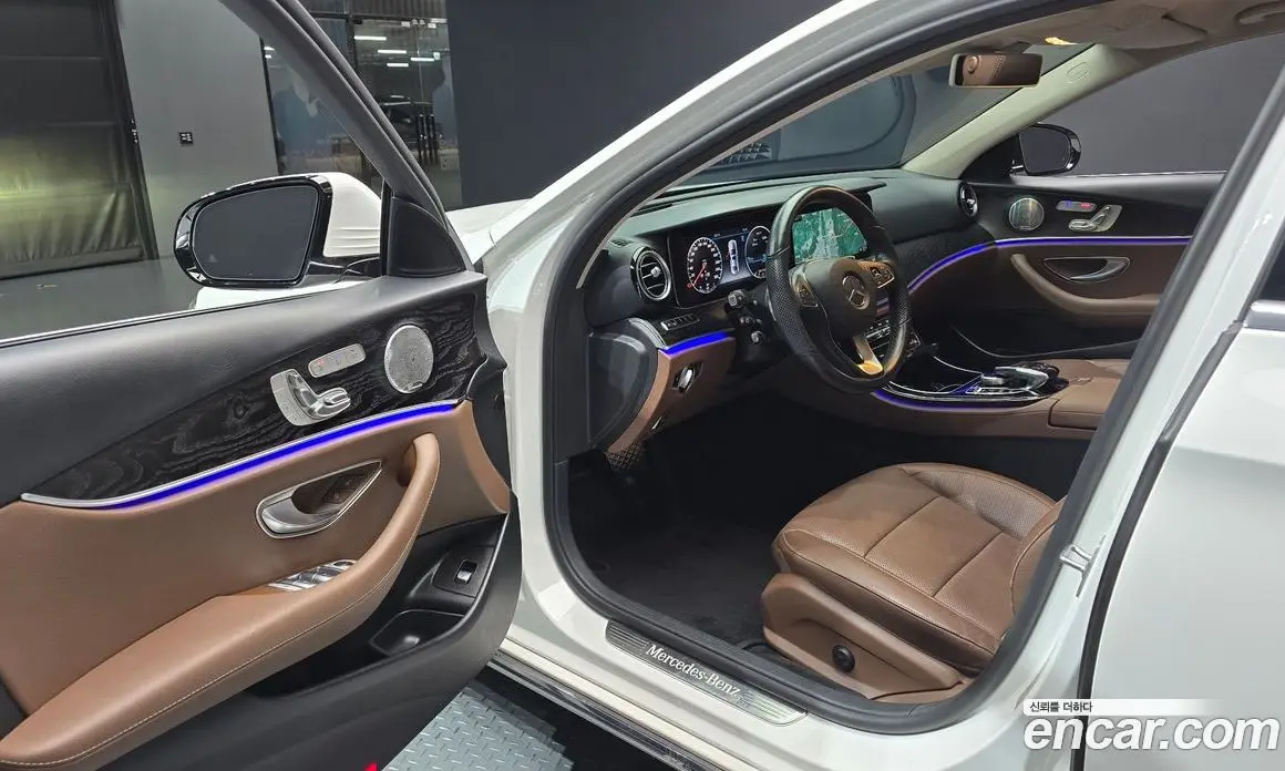 Mercedes-Benz E-Class 2017 2.0 автомат (гидро), фото 13