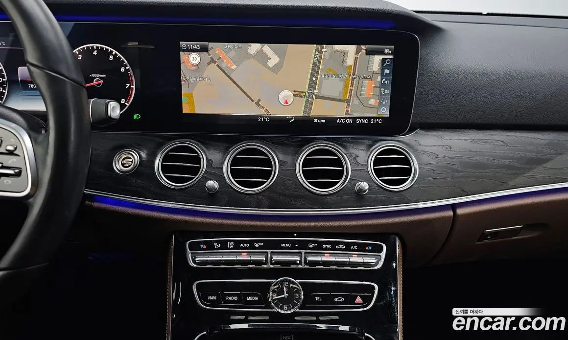 Mercedes-Benz E-Class 2018 2.0 автомат (гидро), фото 20